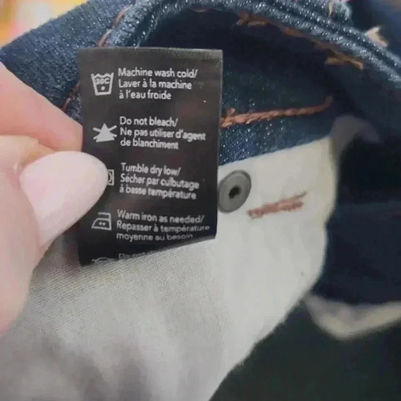 George *NWT Women's Bermuda Style Denim Shorts  - Size 14 - Picture 8 of 11